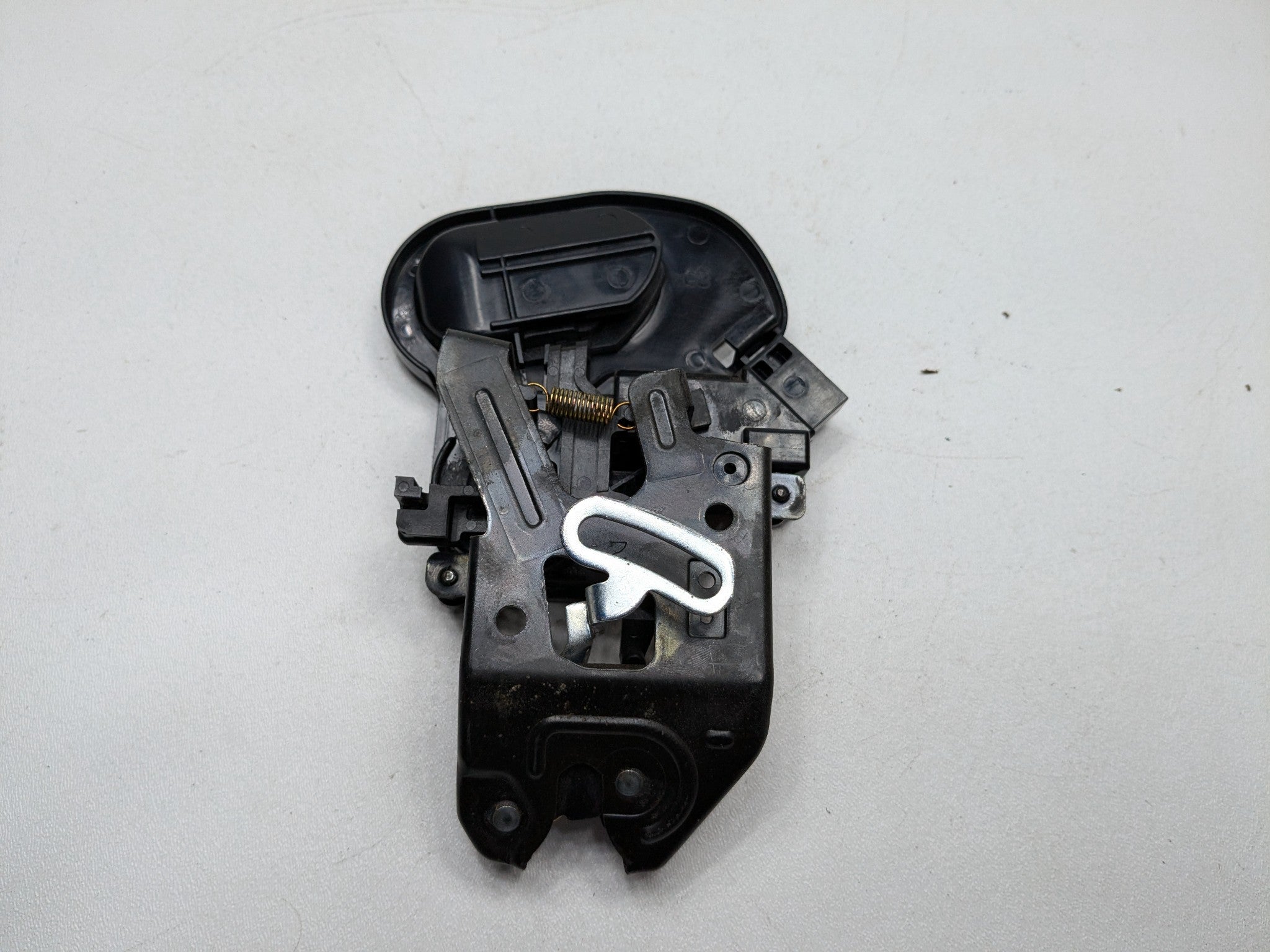 2004 - 2006 ACURA TL OEM REAR TRUNK HATCH LID LATCH LOCK RELEASE ACTUATOR