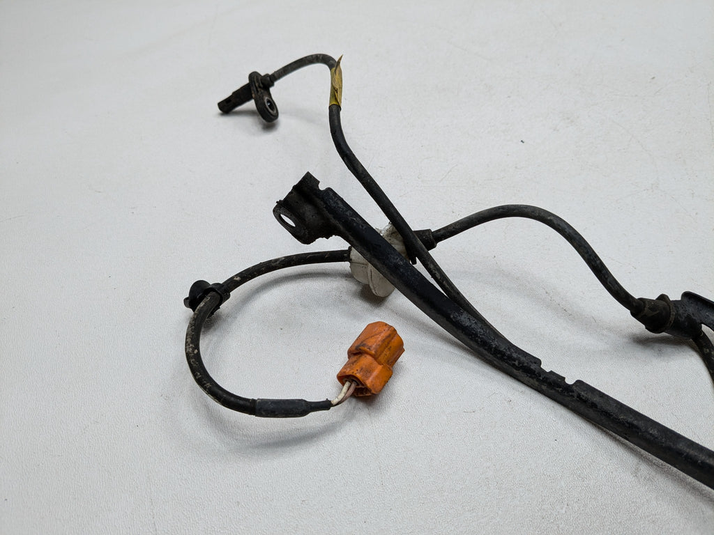2004 - 2006 ACURA TL OEM ABS WHEEL SPEED SENSOR FRONT RIGHT PASSENGER SIDE