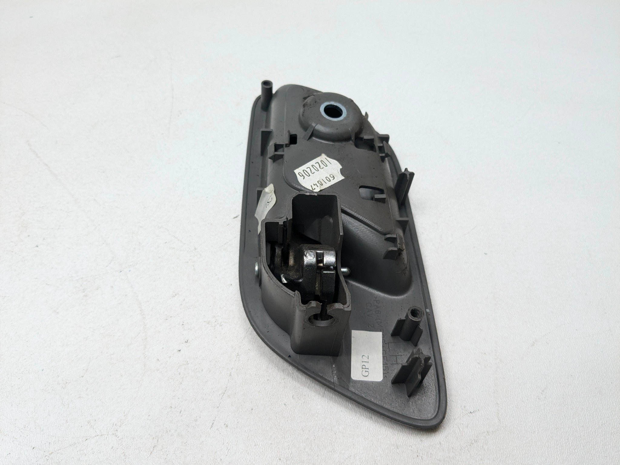 07 - 09 CHEVROLET TAHOE OEM INTERIOR DOOR RELEASE HANDLE REAR LEFT DRIVER SIDE