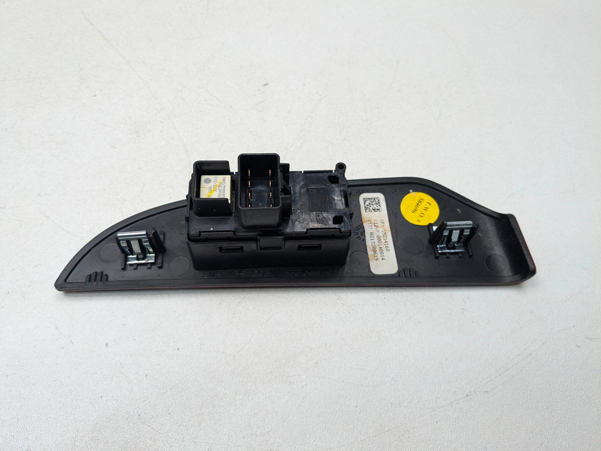 07 - 09 CHEVROLET TAHOE OEM DOOR WINDOW CONTROL SWITCH REAR RIGHT PASSENGER SIDE