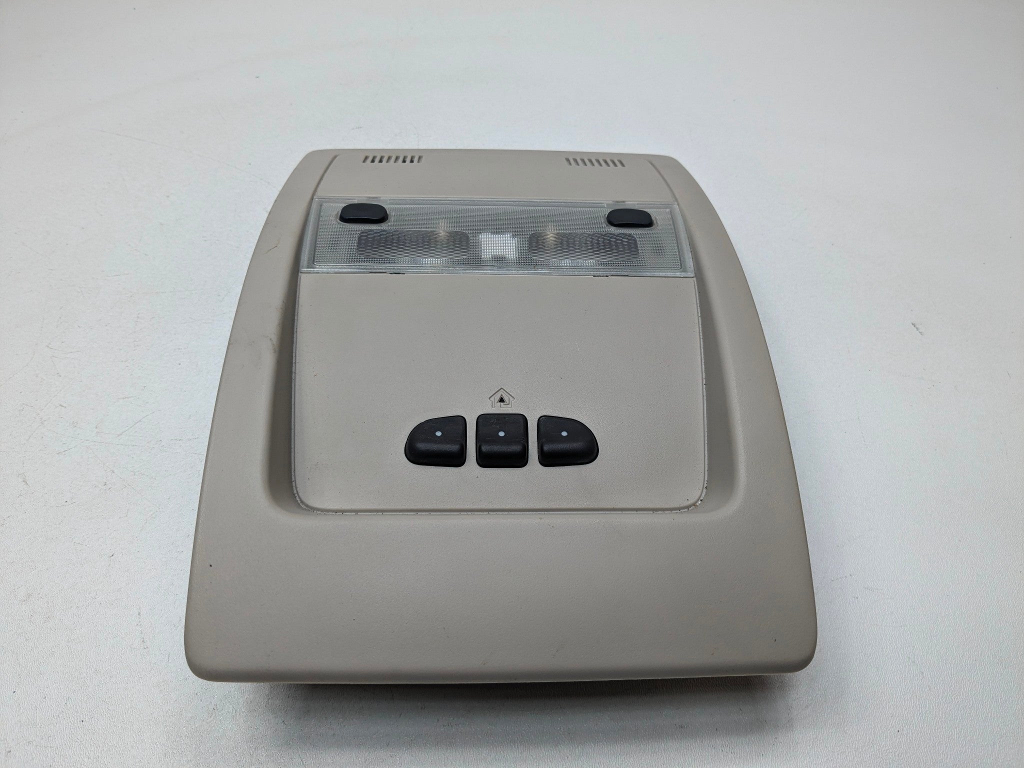 07 - 09 CHEVROLET TAHOE OEM INTERIOR LIGHT ASSEMBLY FRONT OVERHEAD UPPER ROOF