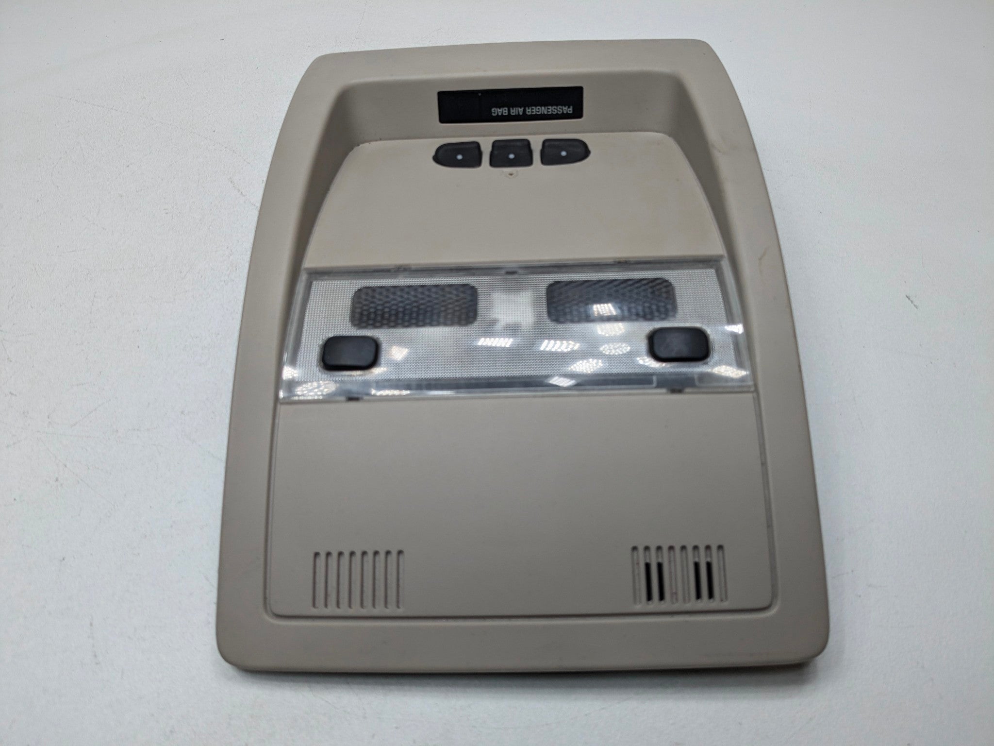 07 - 09 CHEVROLET TAHOE OEM INTERIOR LIGHT ASSEMBLY FRONT OVERHEAD UPPER ROOF