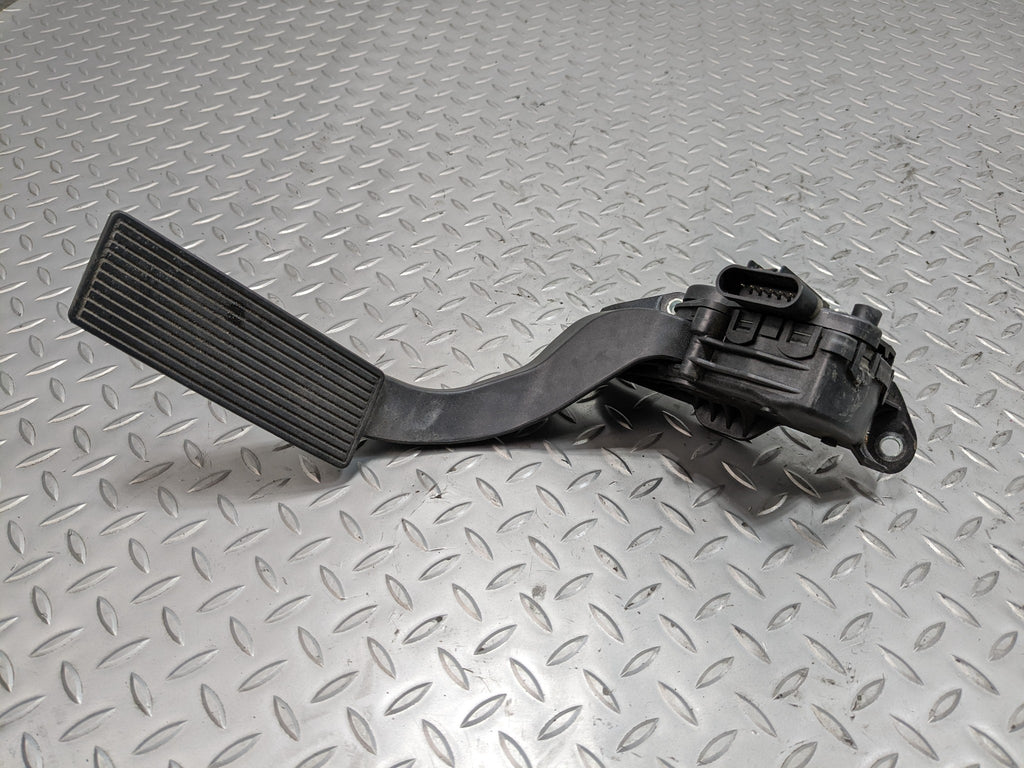 07 - 09 CHEVROLET TAHOE OEM ACCELERATOR PEDAL GAS THROTTLE WITH SENSOR ASSEMBLY
