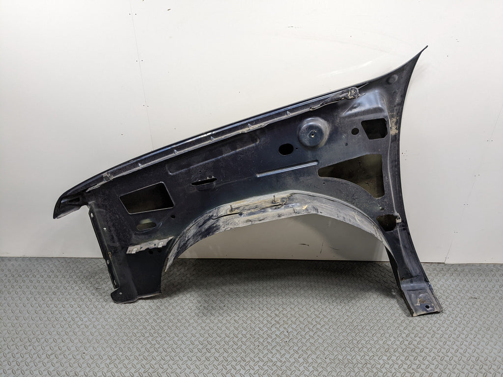 07 - 09 CHEVROLET TAHOE OEM FENDER COVER PANEL RIGHT SIDE BERMUDA BLUE METALLIC