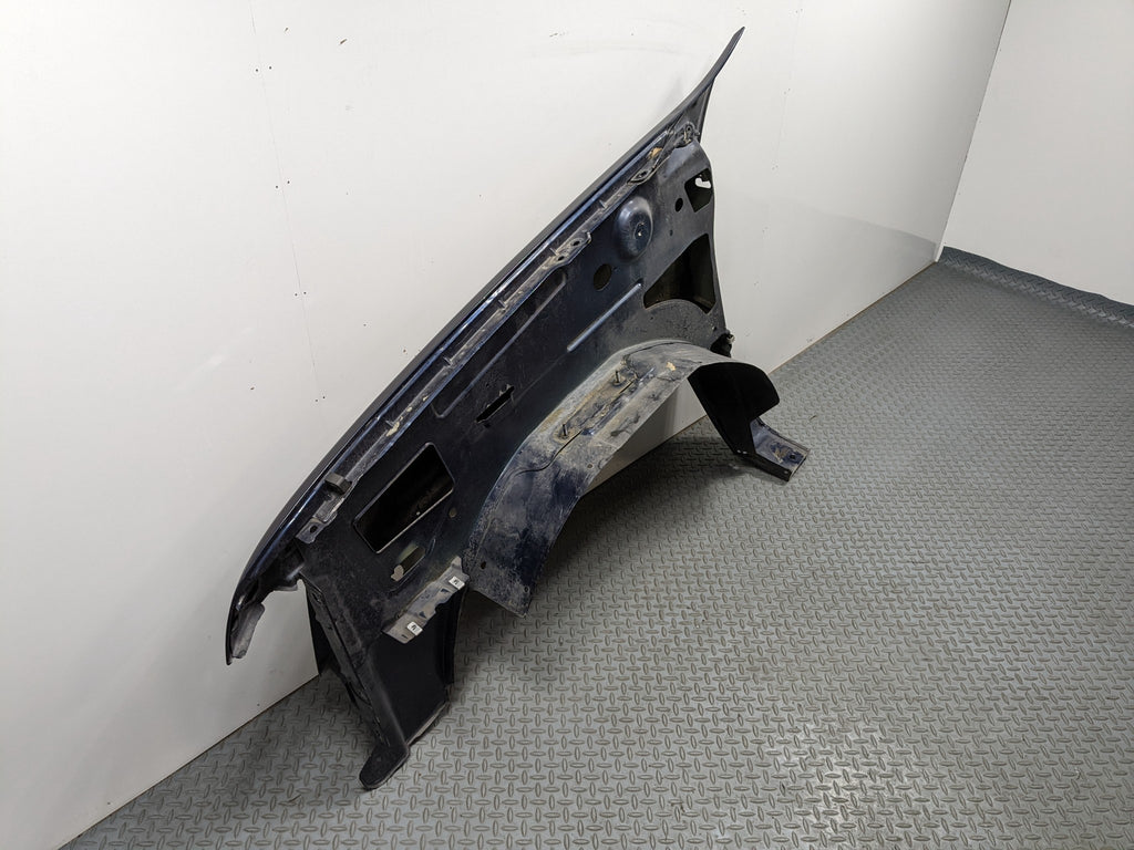 07 - 09 CHEVROLET TAHOE OEM FENDER COVER PANEL RIGHT SIDE BERMUDA BLUE METALLIC