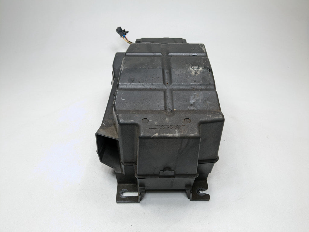2007 - 2009 CHEVROLET TAHOE OEM AUDIO SOUND SYSTEM SUBWOOFER SPEAKER