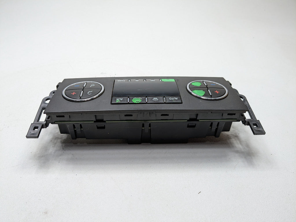 07 - 09 CHEVROLET TAHOE OEM DASH HEATER AC CLIMATE CONTROL SWITCH PANEL FRONT