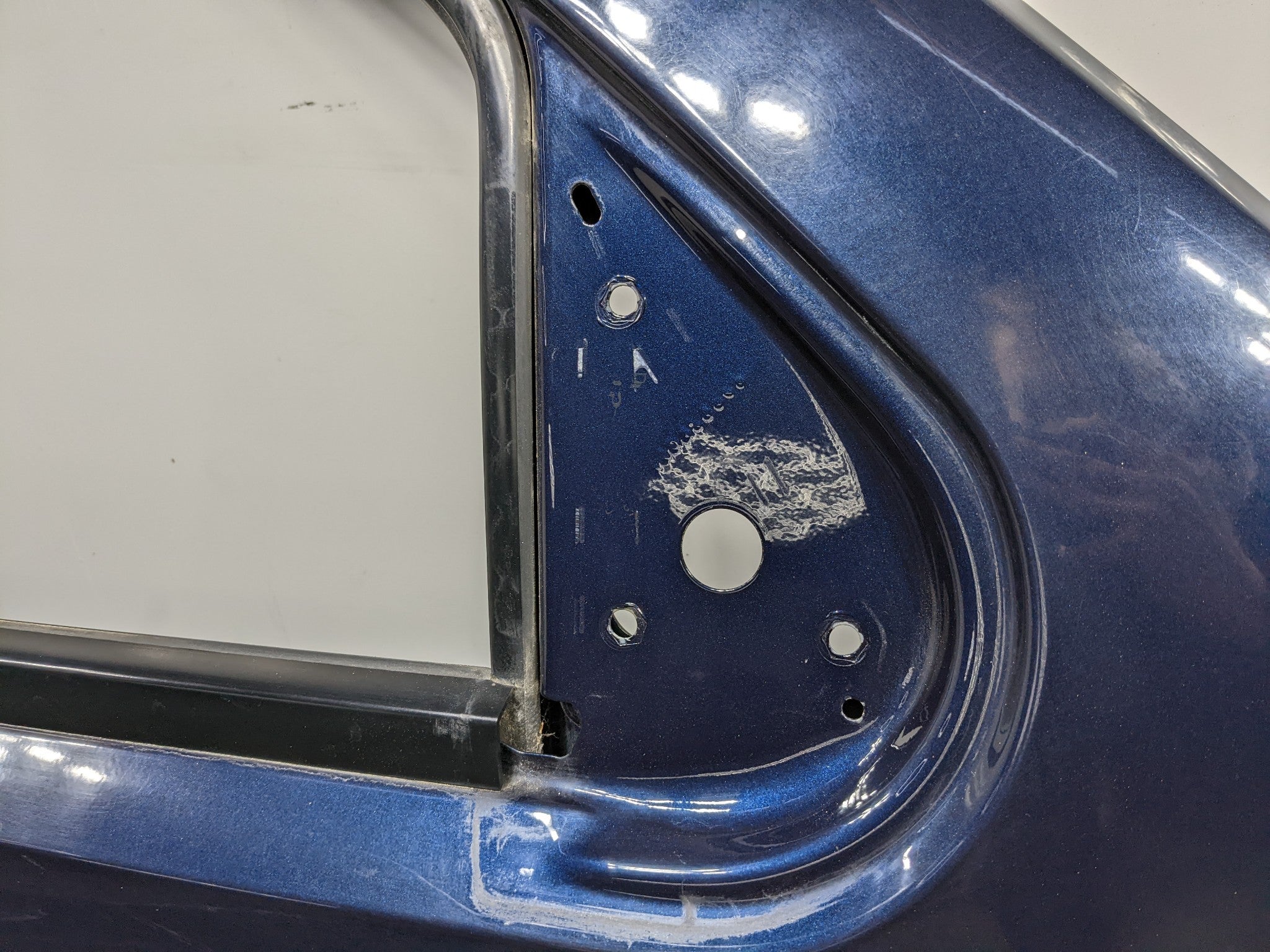 07 - 09 CHEVROLET TAHOE OEM DOOR SHELL PANEL FRONT RIGHT BERMUDA BLUE METALLIC