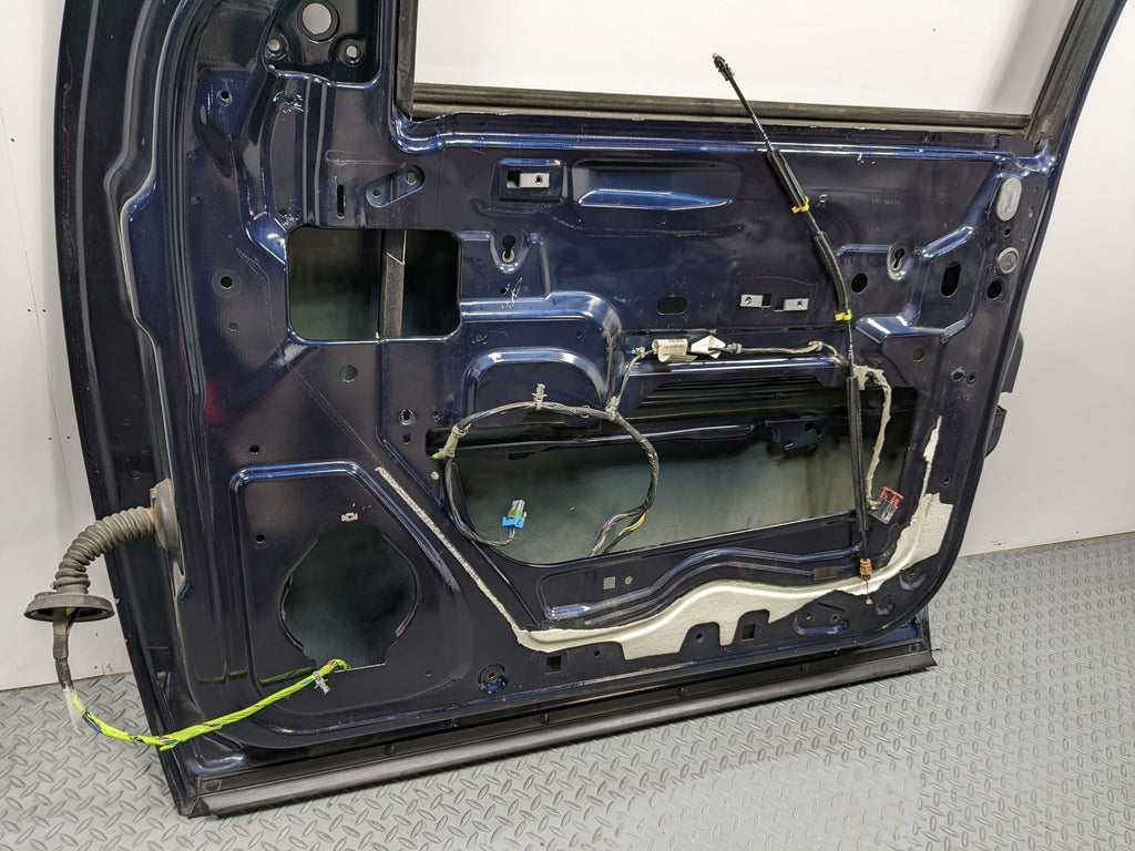 07 - 09 CHEVROLET TAHOE OEM DOOR SHELL PANEL FRONT RIGHT BERMUDA BLUE METALLIC