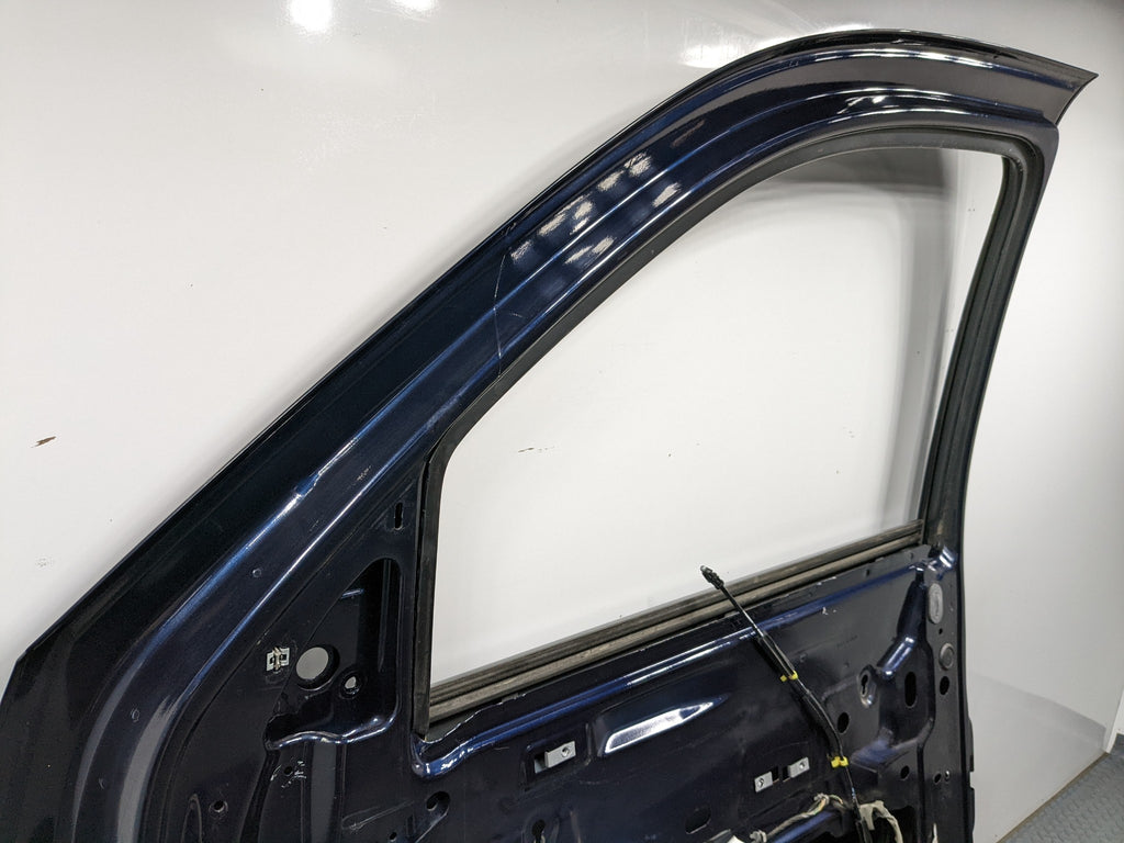 07 - 09 CHEVROLET TAHOE OEM DOOR SHELL PANEL FRONT RIGHT BERMUDA BLUE METALLIC