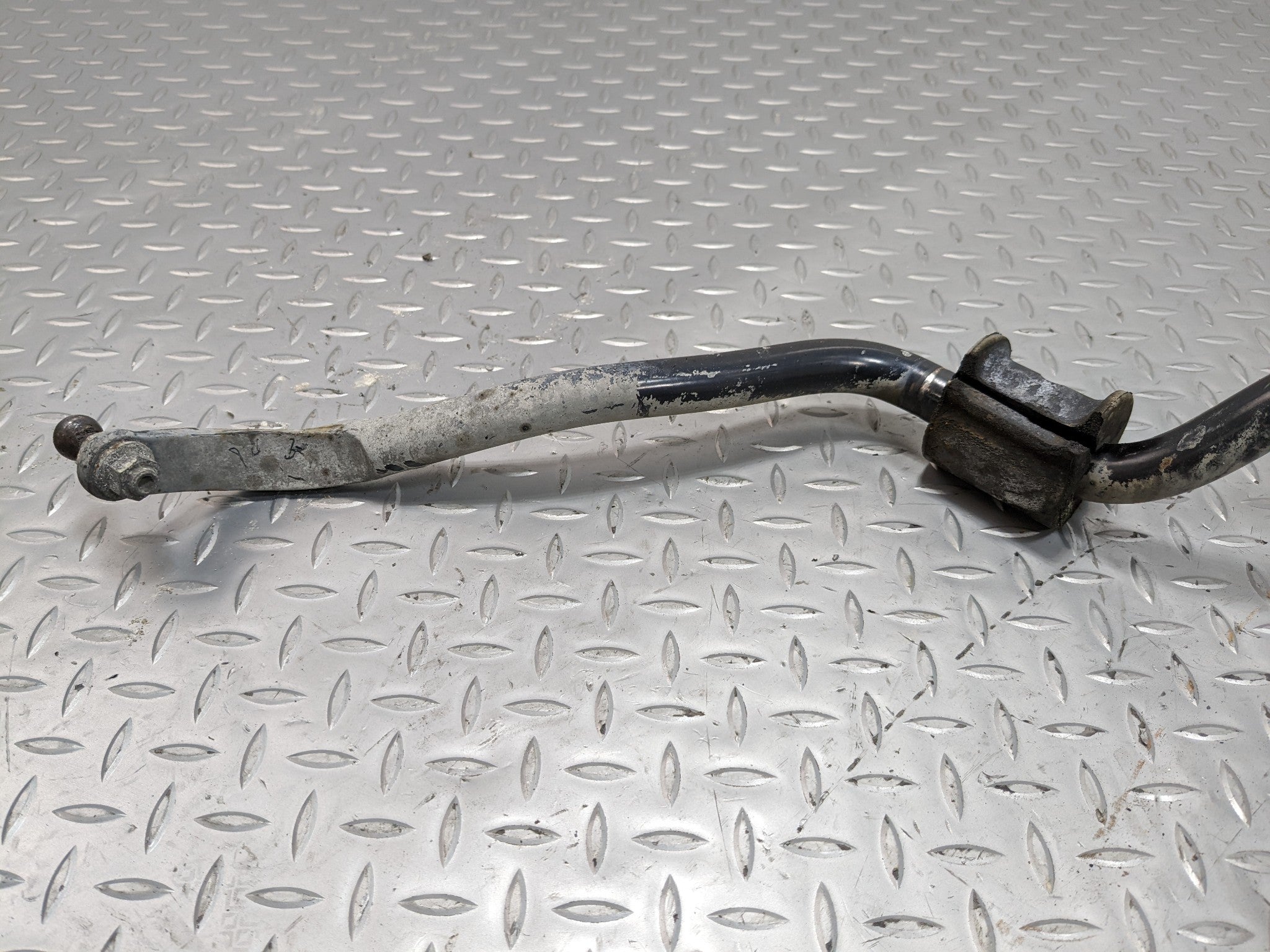 2008 - 2012 FORD ESCAPE OEM STABILIZER SWAY BAR FRONT SIDE