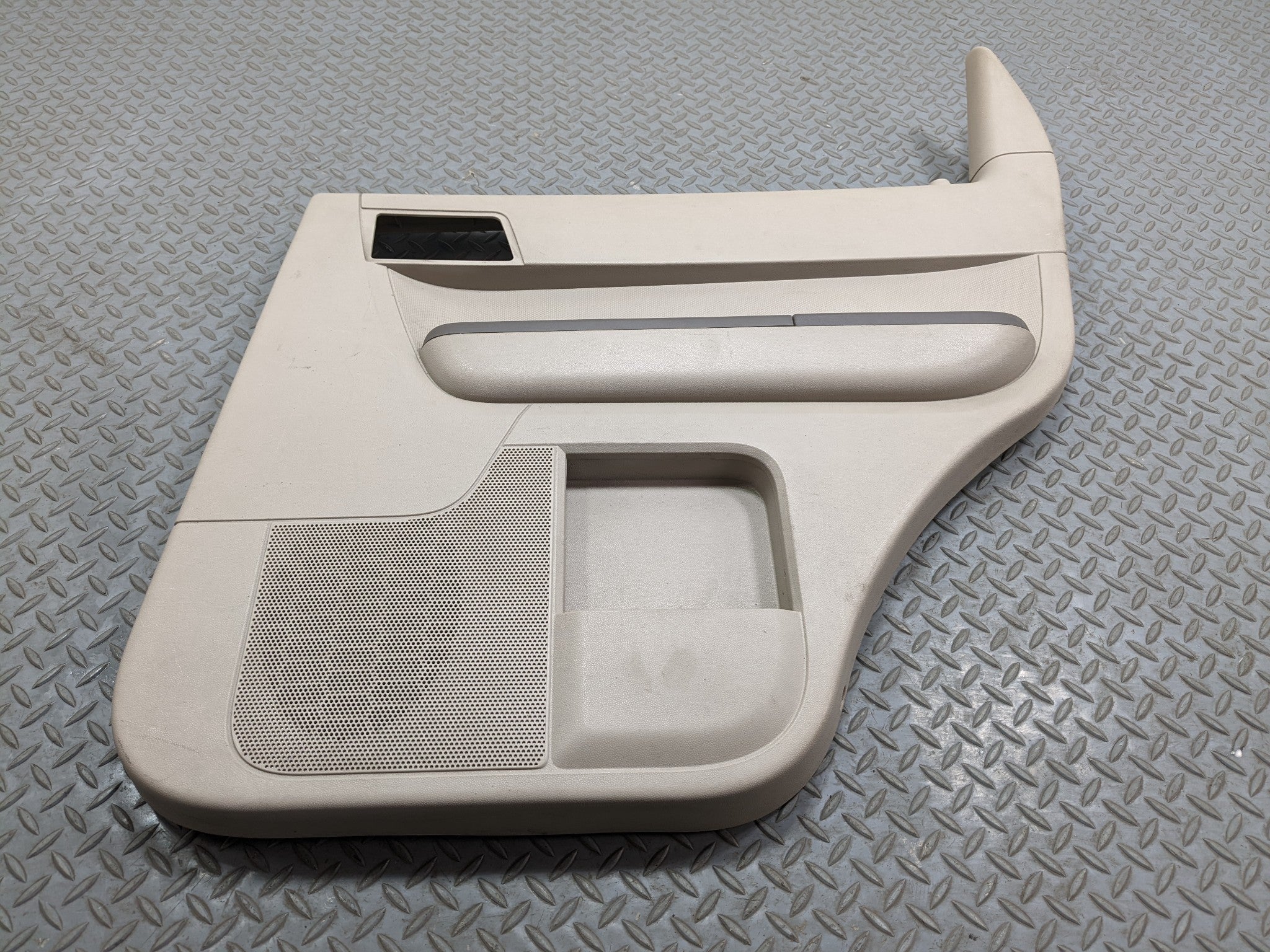 2008 - 2012 FORD ESCAPE OEM INTERIOR DOOR TRIM PANEL REAR RIGHT PASSENGER SIDE