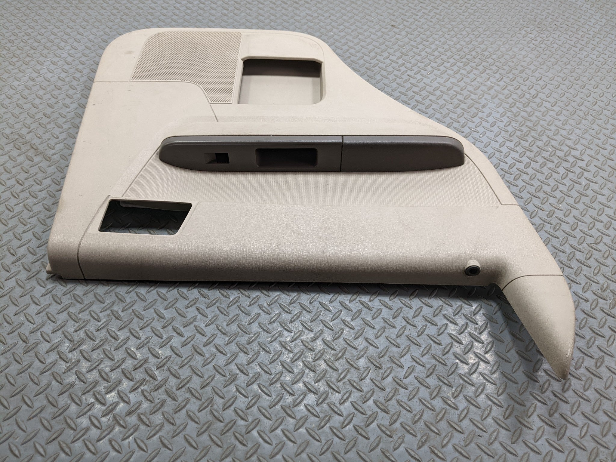 2008 - 2012 FORD ESCAPE OEM INTERIOR DOOR TRIM PANEL REAR LEFT DRIVER SIDE