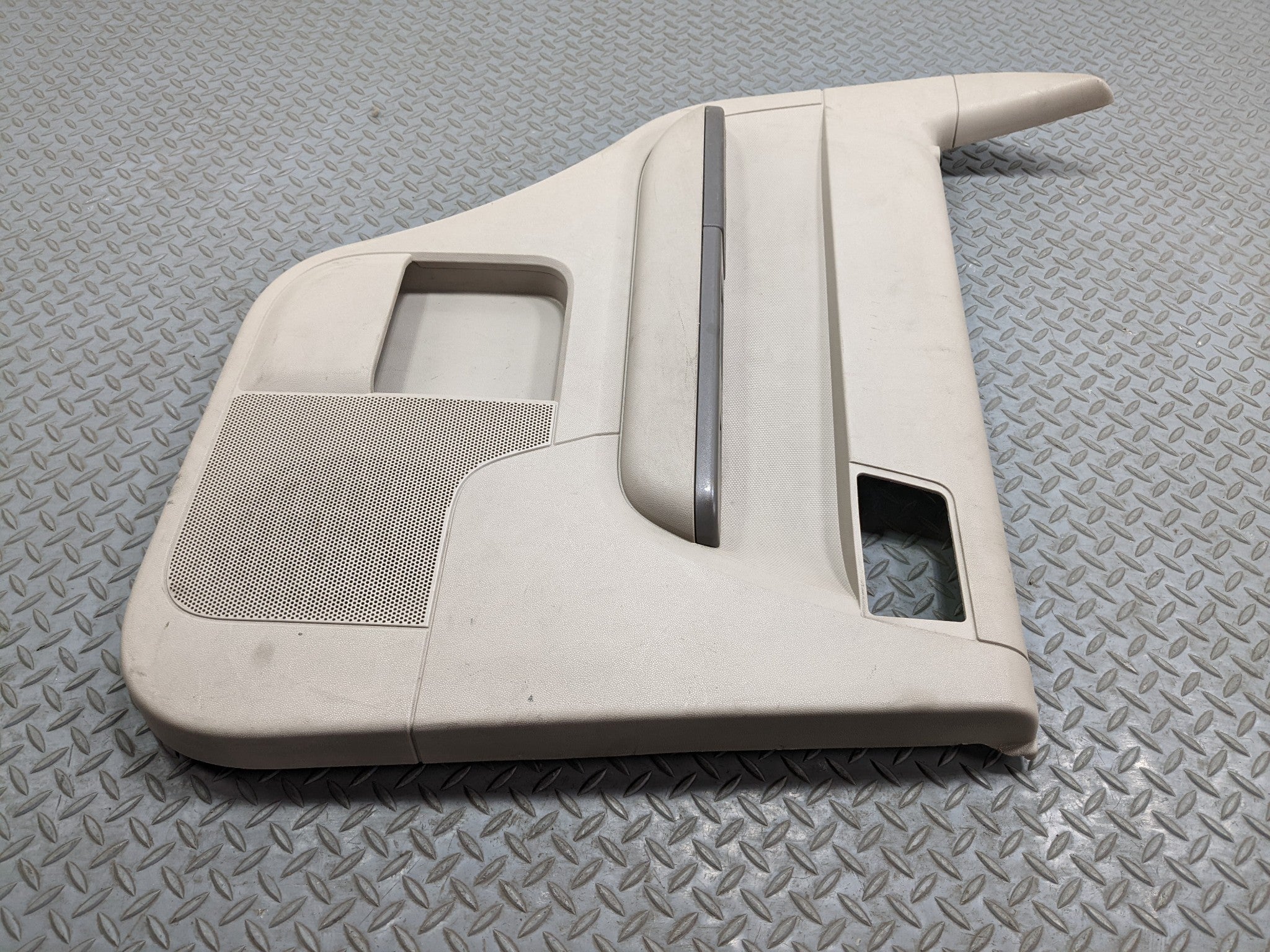 2008 - 2012 FORD ESCAPE OEM INTERIOR DOOR TRIM PANEL REAR LEFT DRIVER SIDE