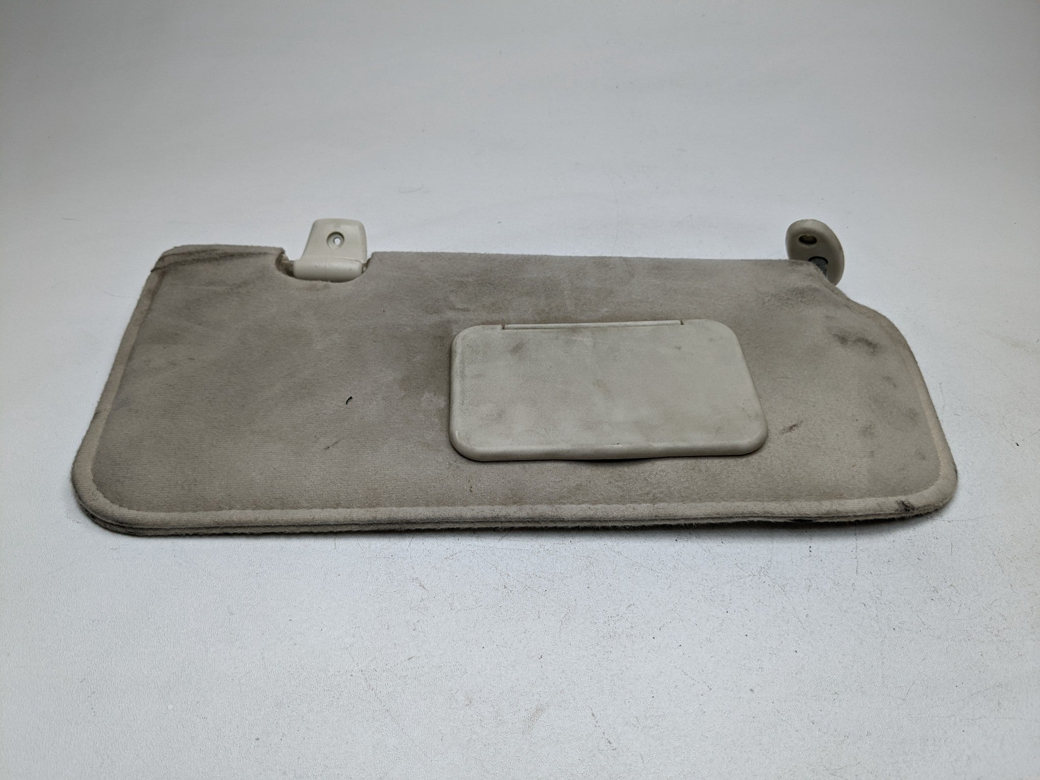 2008 - 2012 FORD ESCAPE OEM SUN VISOR UPPER ROOF FRONT RIGHT PASSENGER SIDE