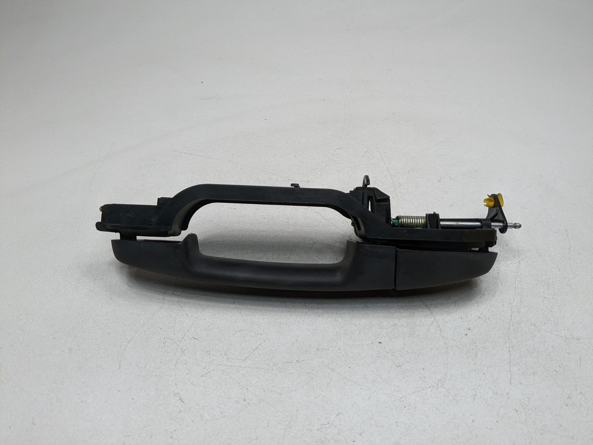 2008 - 2012 FORD ESCAPE OEM EXTERIOR DOOR HANDLE REAR RIGHT PASSENGER SIDE BLACK