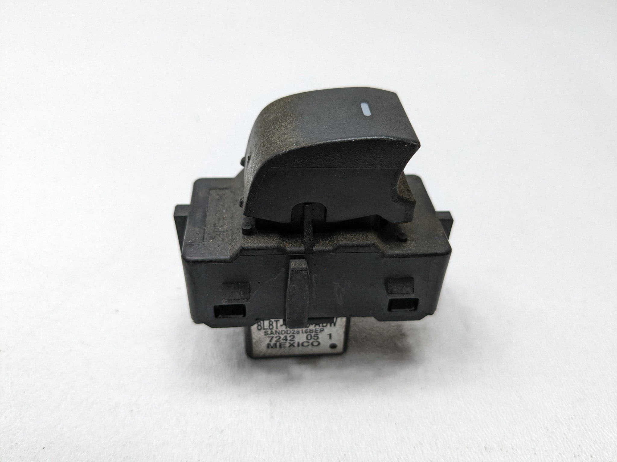 2008 - 2012 FORD ESCAPE OEM REAR LEFT DRIVER SIDE DOOR WINDOW SWITCH BLACK