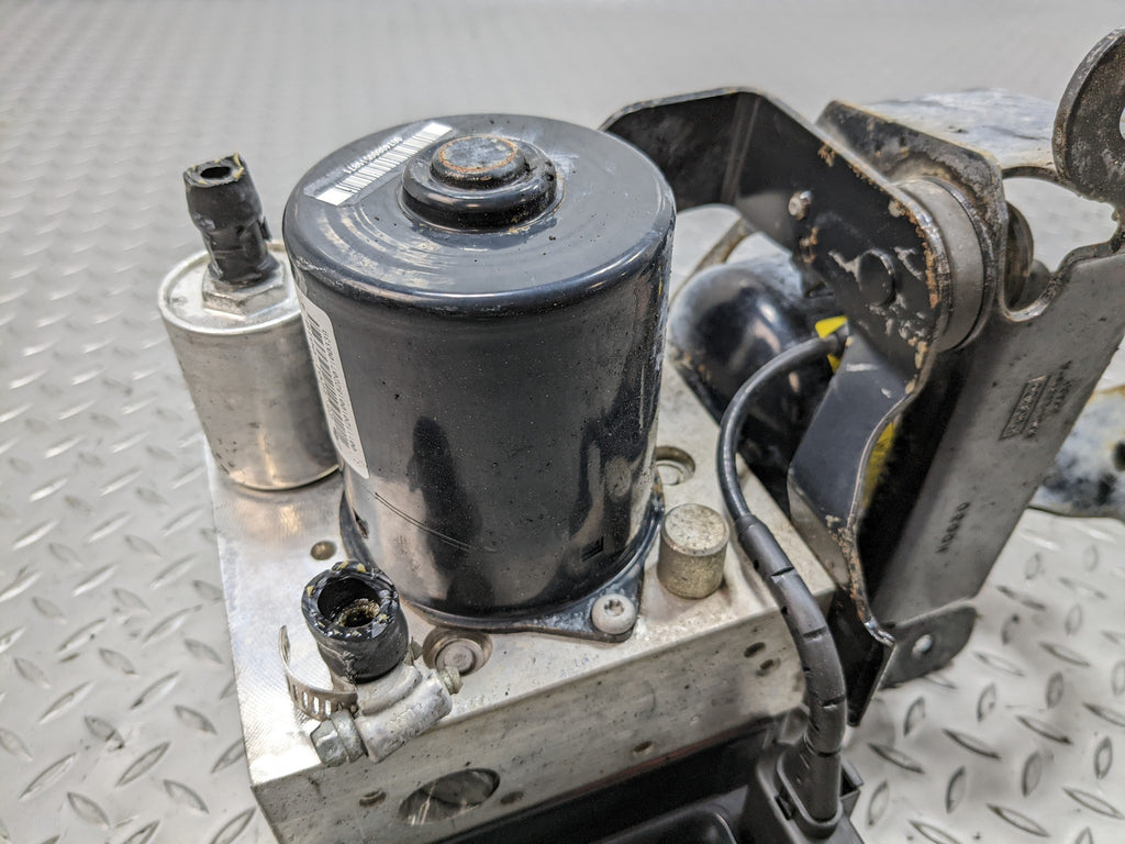 2008 - 2012 FORD ESCAPE OEM ABS PUMP BRAKE BOOSTER MODULE UNIT