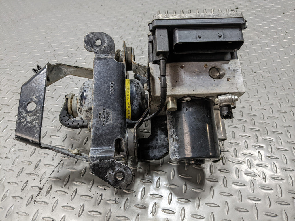 2008 - 2012 FORD ESCAPE OEM ABS PUMP BRAKE BOOSTER MODULE UNIT