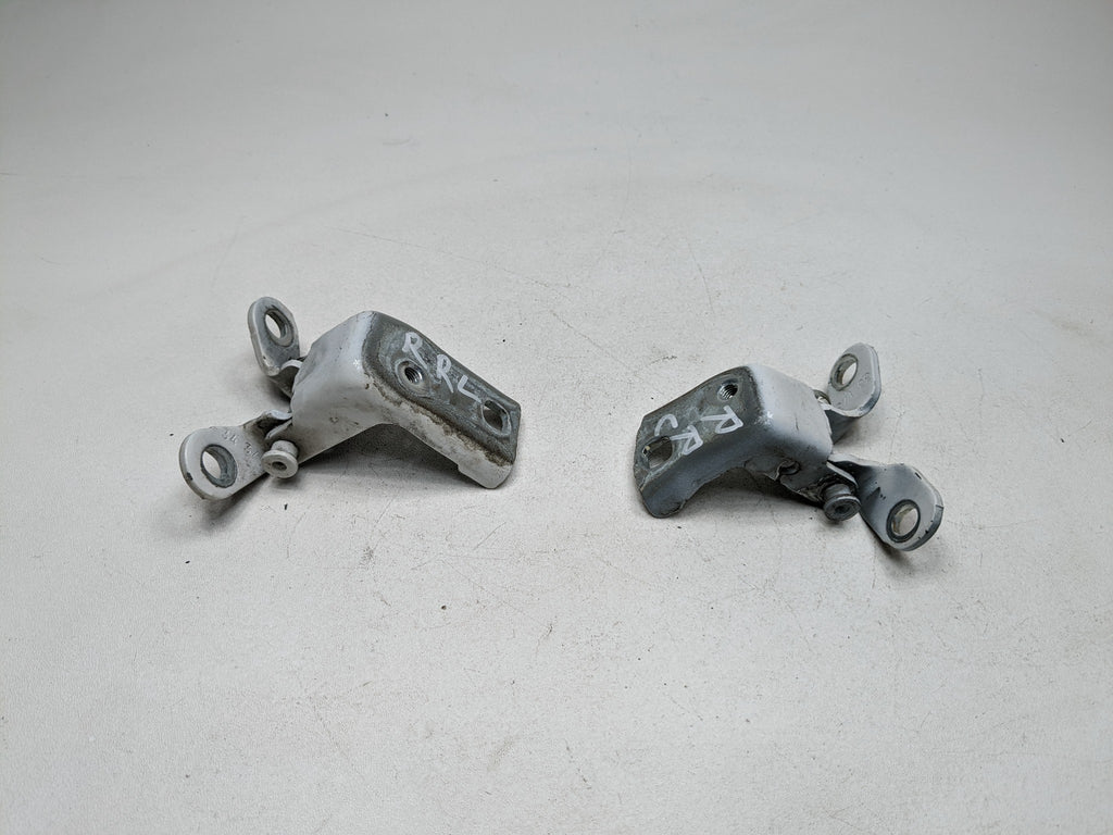 08 - 12 FORD ESCAPE OEM DOOR HINGE SET REAR RIGHT PASSENGER SIDE UPPER AND LOWER