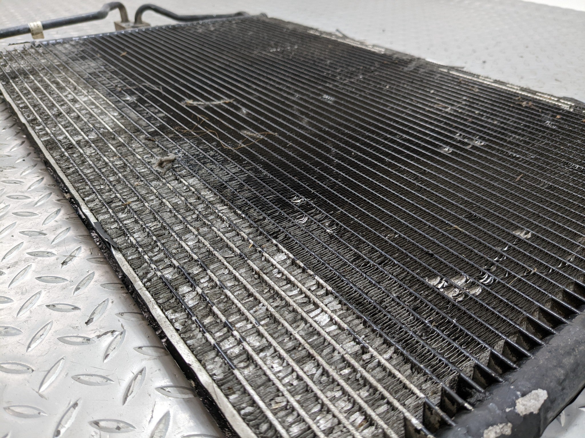 2008 - 2012 FORD ESCAPE OEM AIR COOLING AC CONDENSER VIN 8TH DIGIT 2.3L