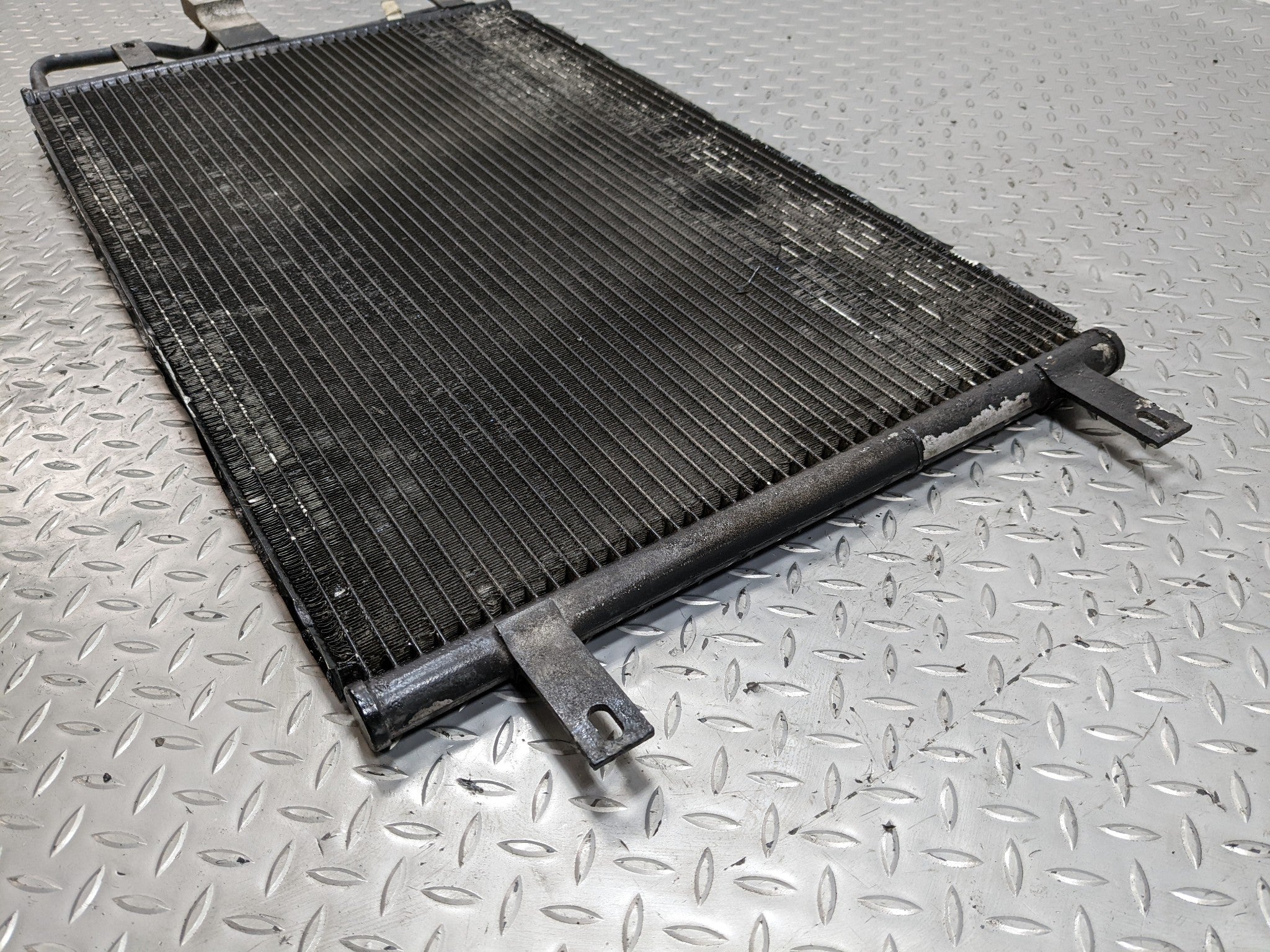 2008 - 2012 FORD ESCAPE OEM AIR COOLING AC CONDENSER VIN 8TH DIGIT 2.3L