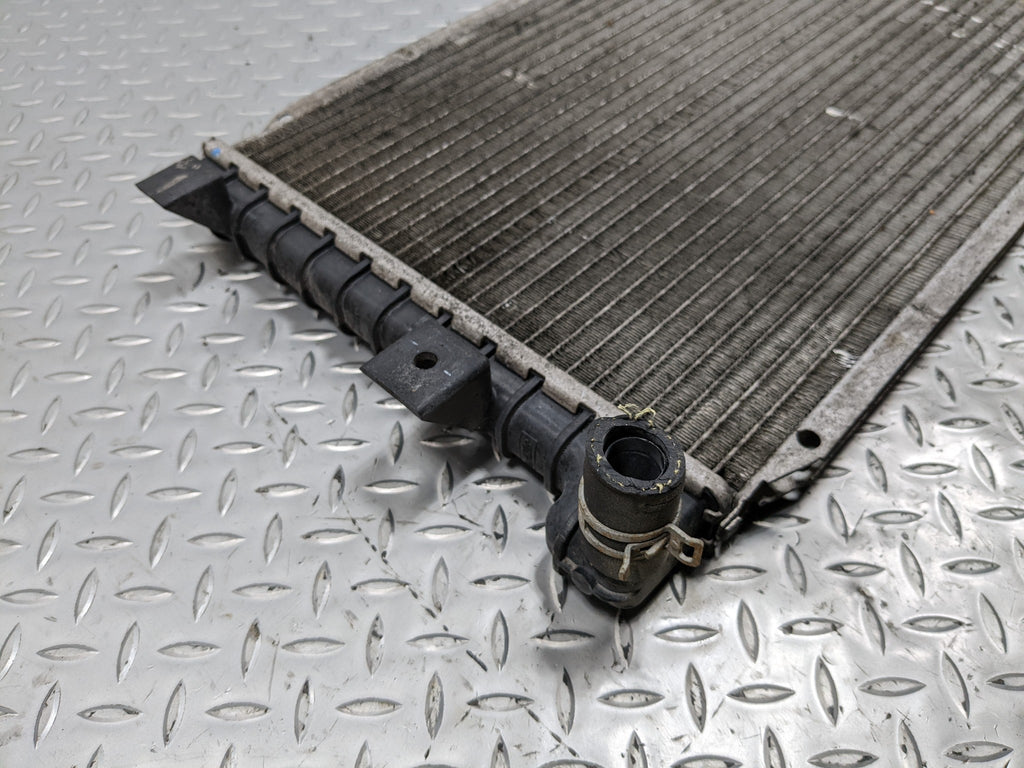 2008 - 2012 FORD ESCAPE OEM ENGINE COOLING RADIATOR VIN 8TH DIGIT