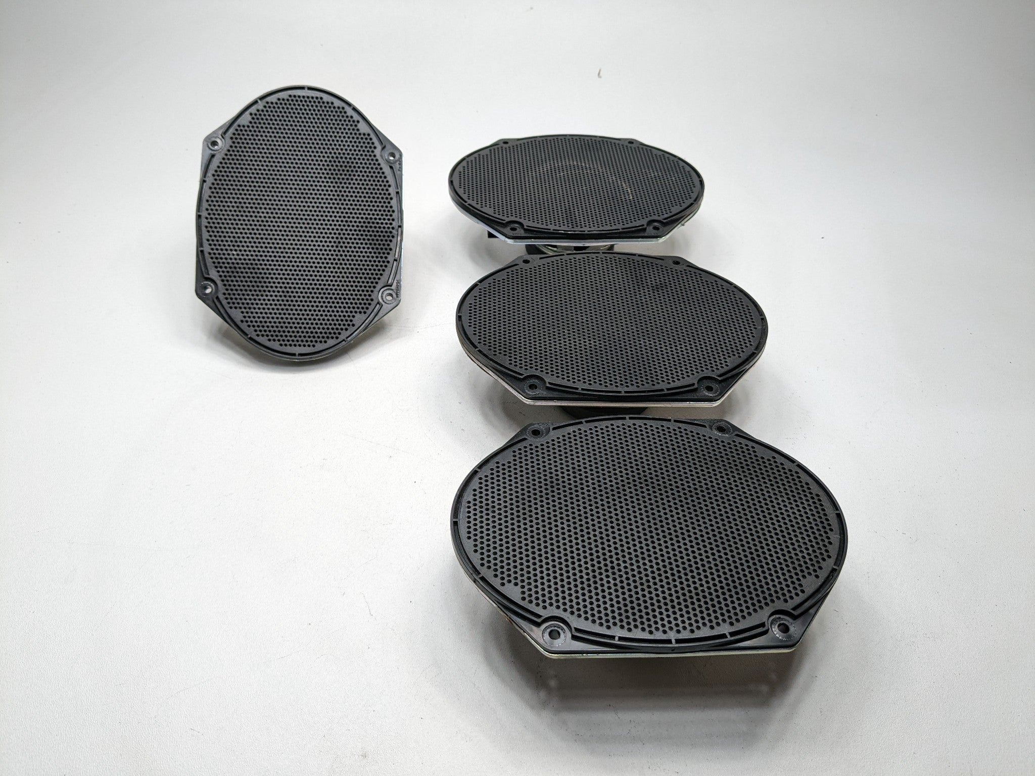 08 - 12 FORD ESCAPE OEM DOOR SPEAKER SET OF FOUR FRONT REAR LEFT AND RIGHT SIDE