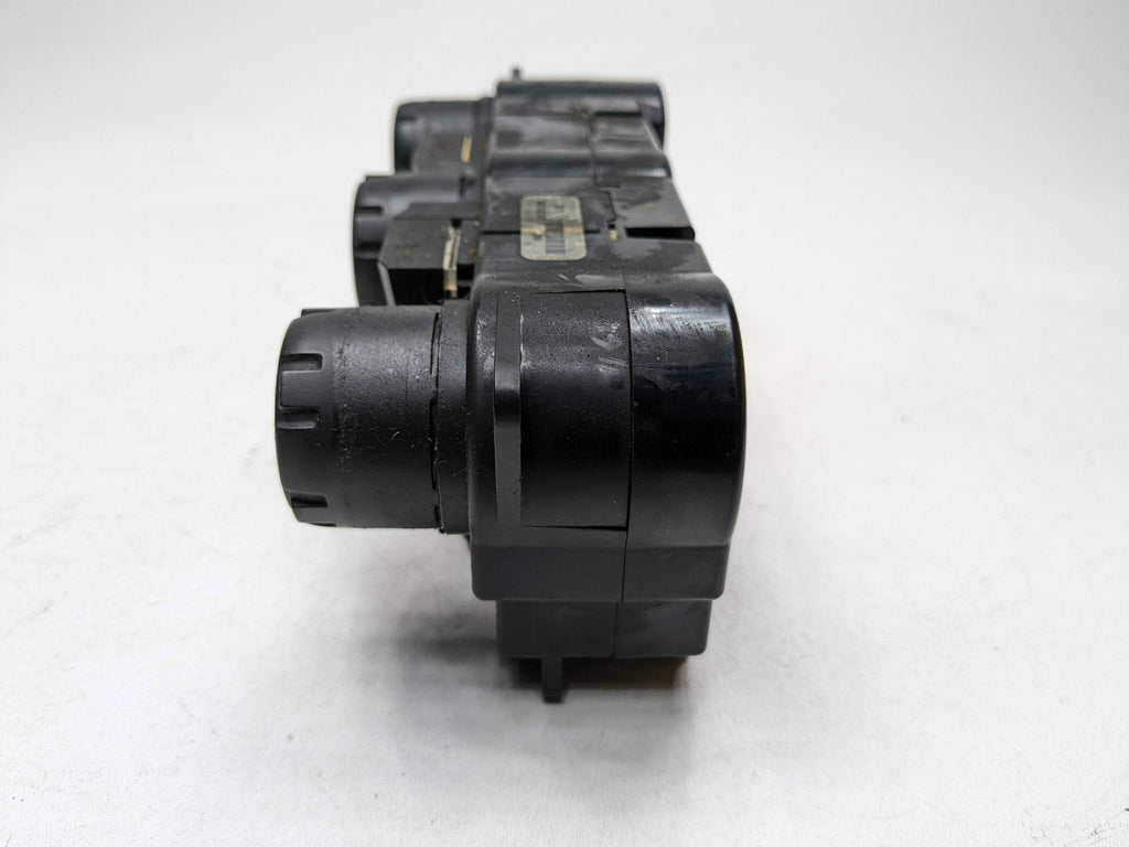 2008 - 2012 FORD ESCAPE OEM AC HEATER CLIMATE TEMPERATURE CONTROL SWITCH PANEL