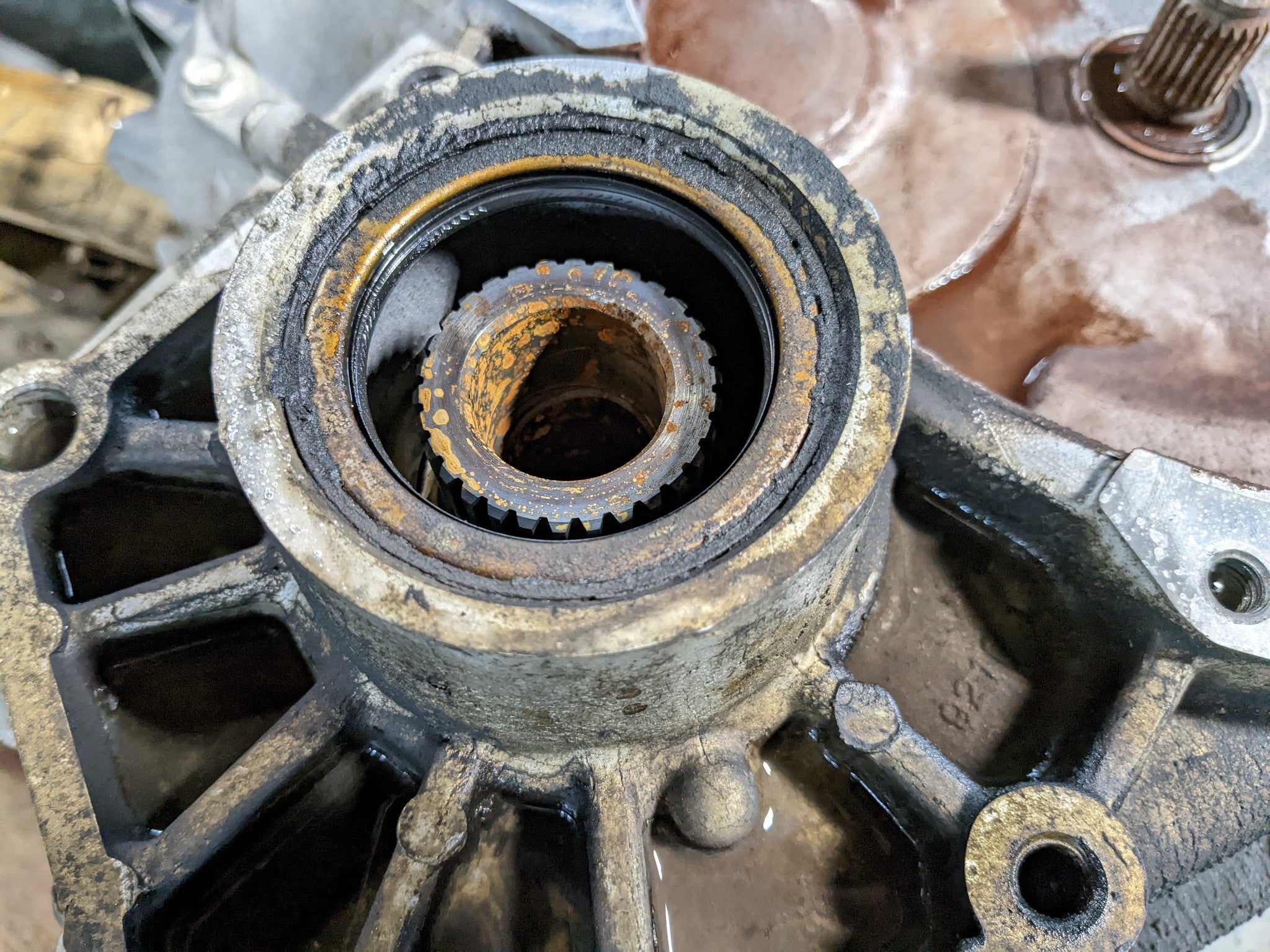 2008 - 2012 FORD ESCAPE OEM AUTOMATIC TRANSMISSION VIN H 8 DIGIT HYBRID ASSEMBLY