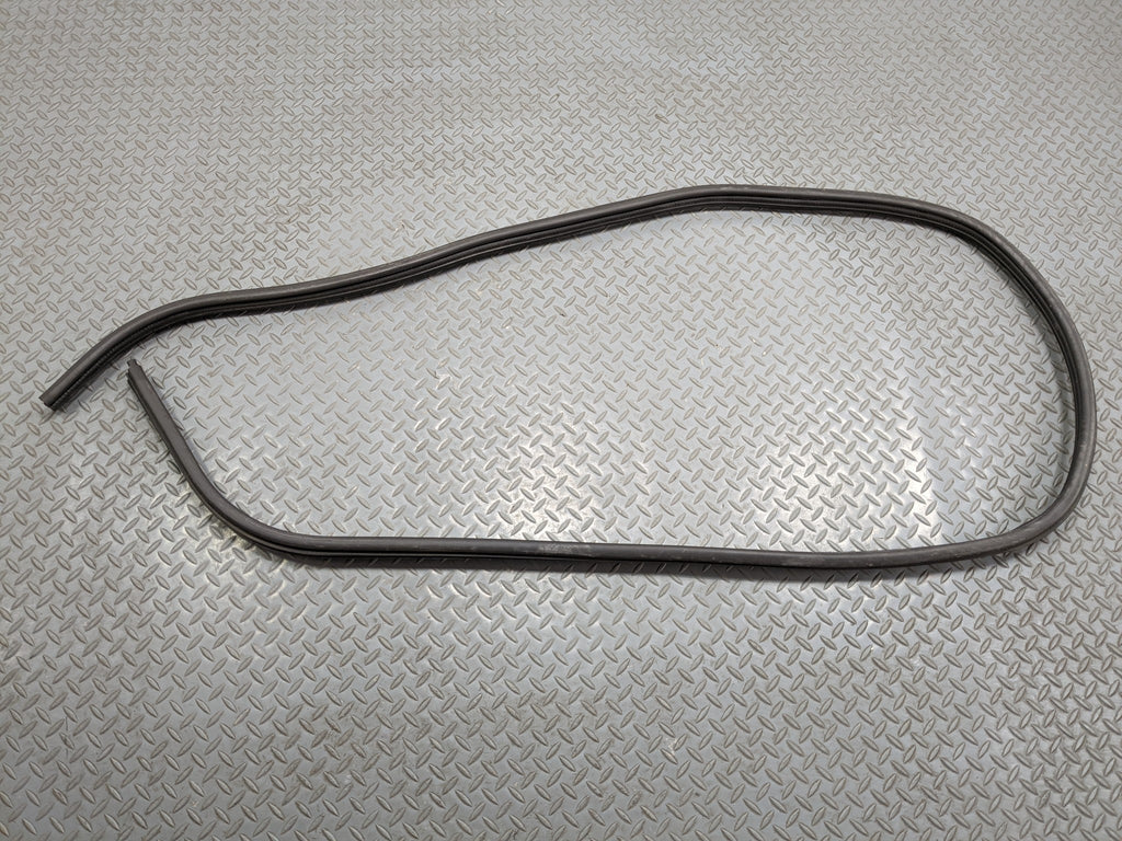 2008 - 2012 FORD ESCAPE OEM DOOR SEAL WEATHER STRIPPING RUBBER REAR RIGHT SIDE