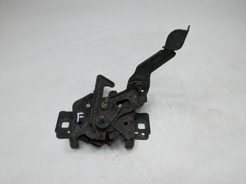 2008 - 2012 FORD ESCAPE OEM HOOD LATCH LOCK RELEASE ACTUATOR ASSEMBLY FRONT