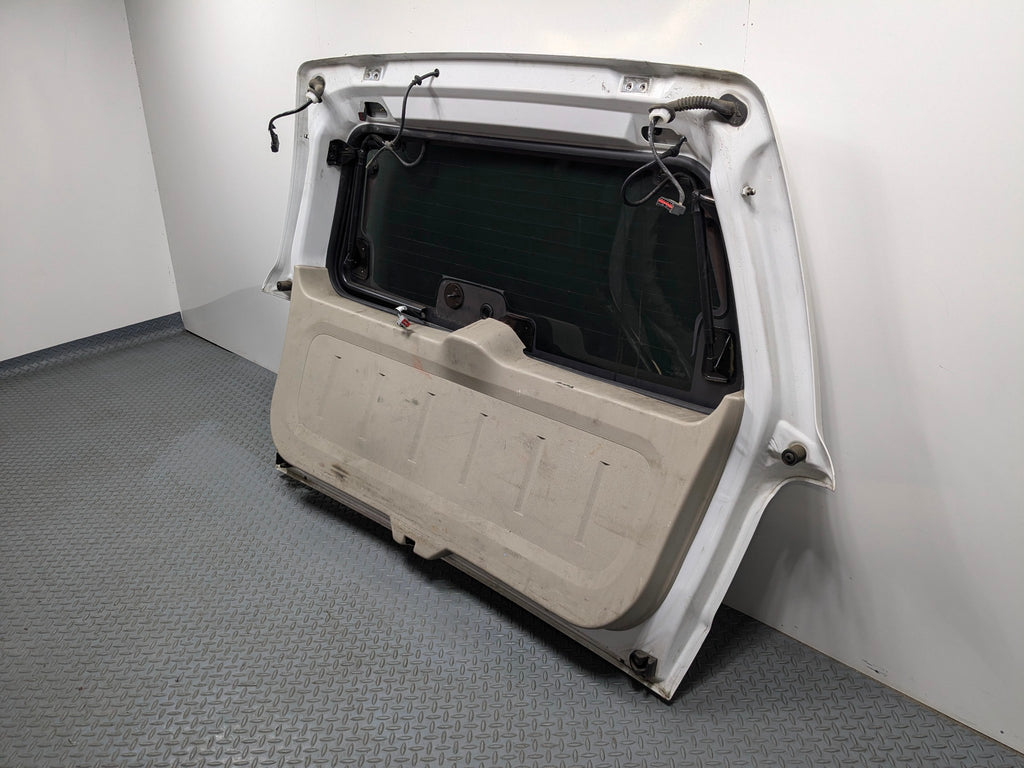 08 - 12 FORD ESCAPE OEM TAILGATE LIFTGATE SHELL PANEL WITH GLASS ASSEMBLY WHITE