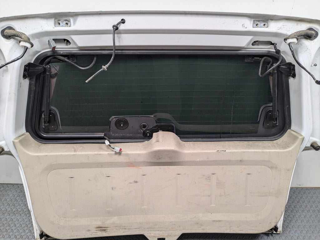 08 - 12 FORD ESCAPE OEM TAILGATE LIFTGATE SHELL PANEL WITH GLASS ASSEMBLY WHITE