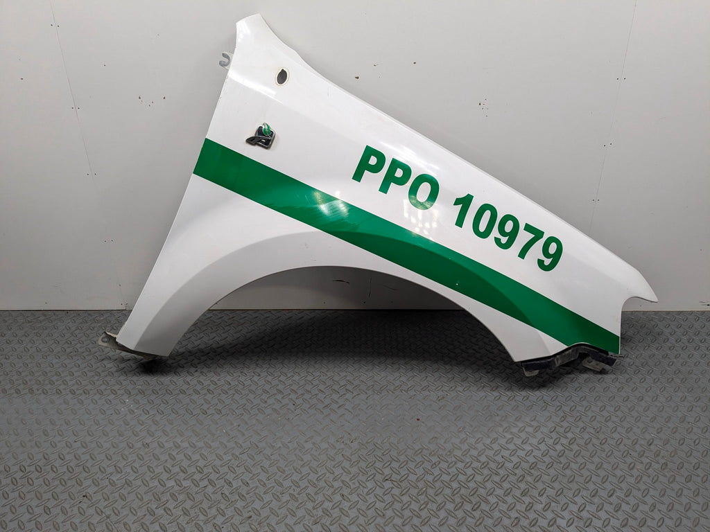 2008 - 2012 FORD ESCAPE OEM FENDER COVER PANEL FRONT RIGHT PASSENGER SIDE