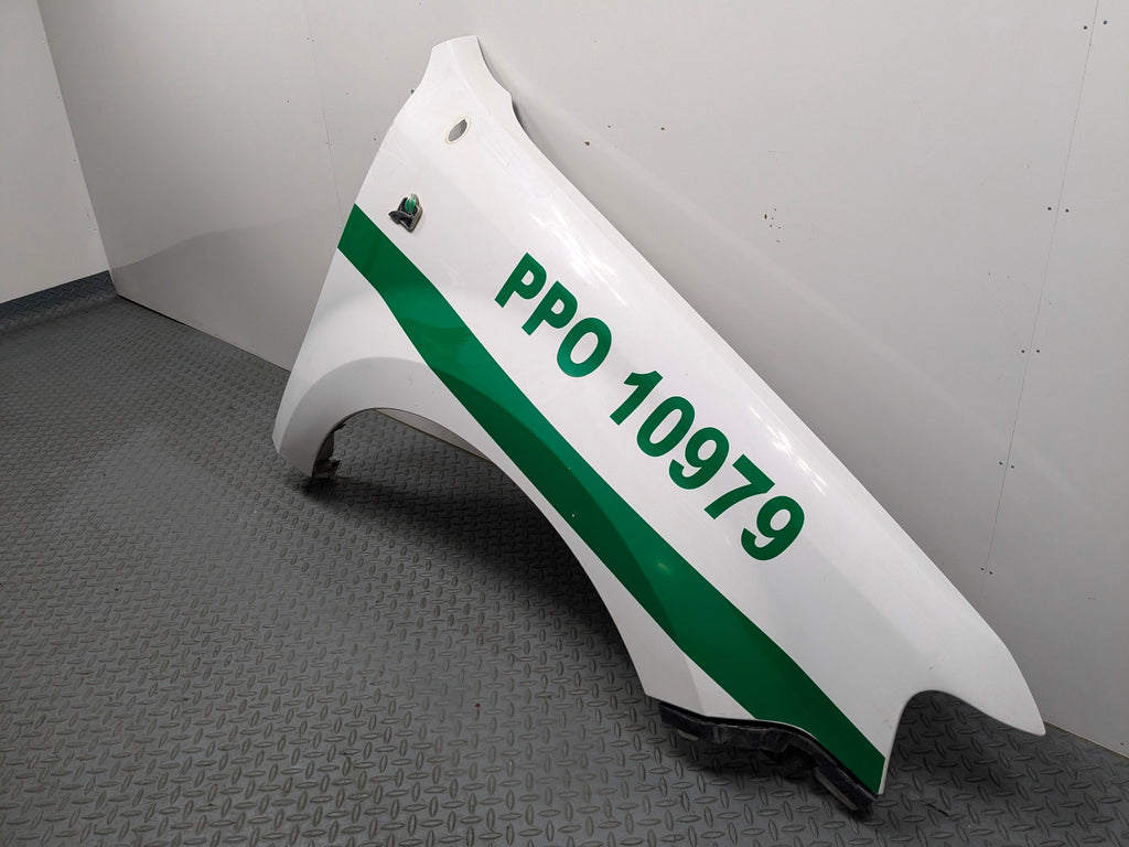 2008 - 2012 FORD ESCAPE OEM FENDER COVER PANEL FRONT RIGHT PASSENGER SIDE