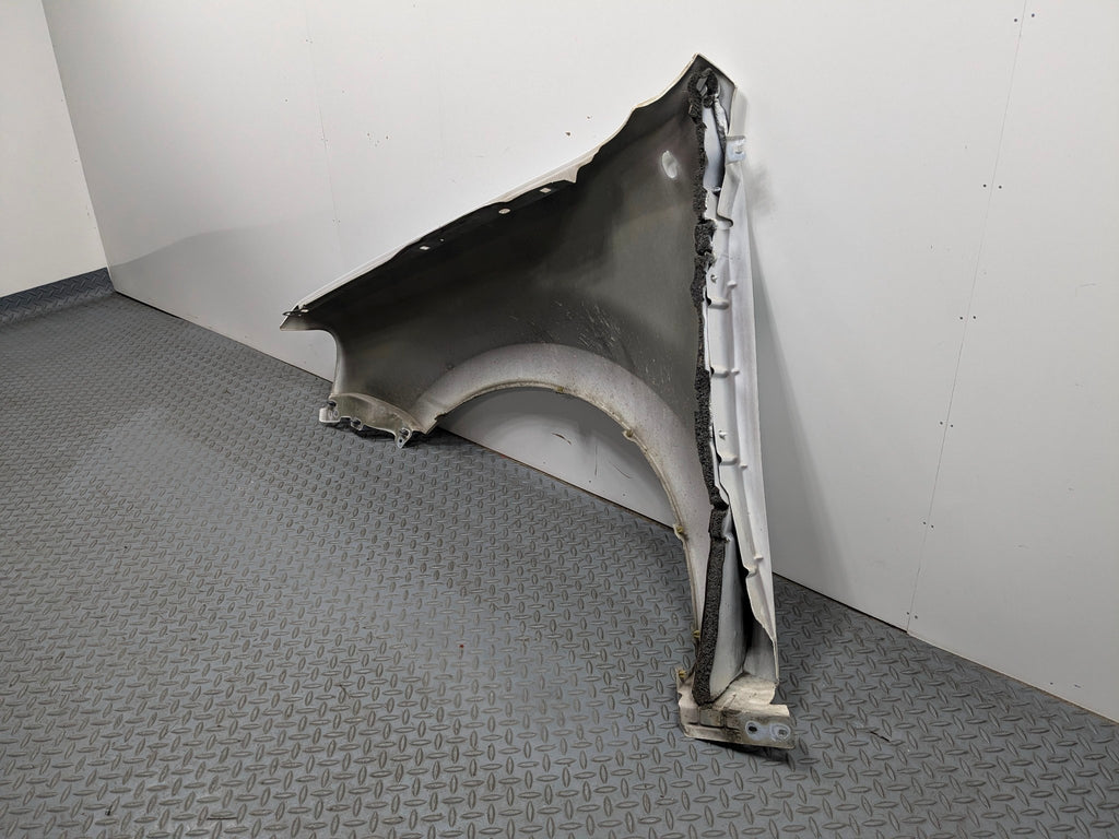 2008 - 2012 FORD ESCAPE OEM FENDER COVER PANEL FRONT RIGHT PASSENGER SIDE