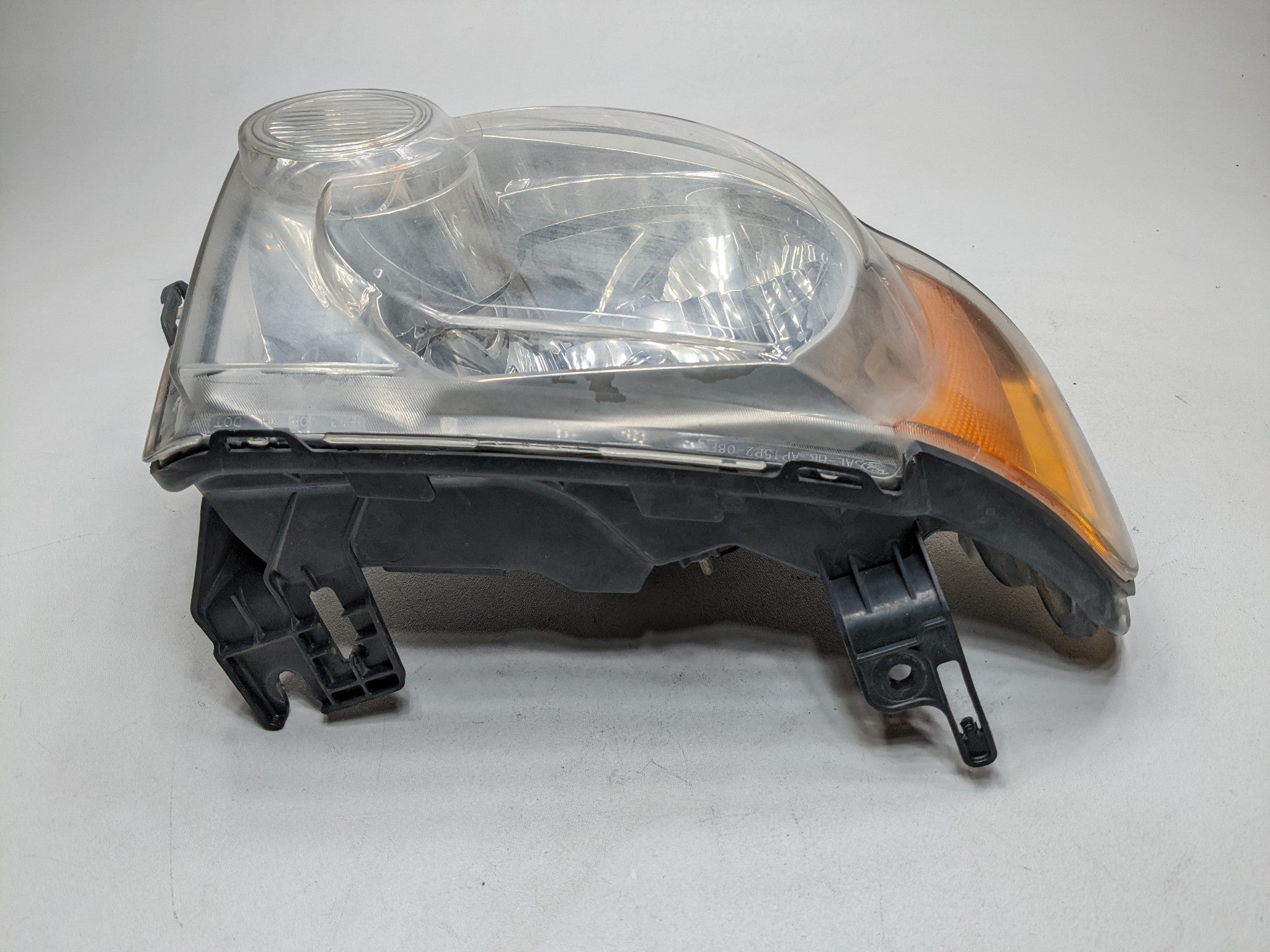 2008 - 2012 FORD ESCAPE OEM HEADLIGHT HEADLAMP ASSEMBLY FRONT RIGHT SIDE