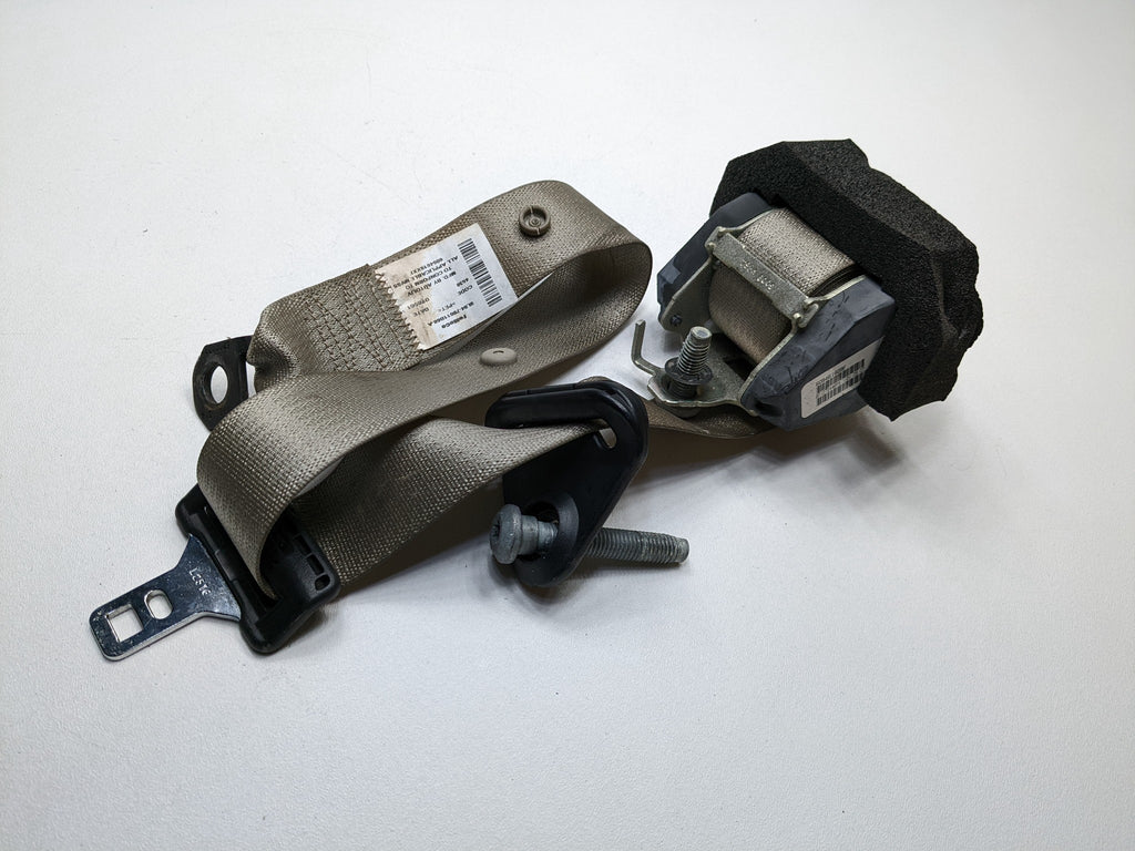 2008 - 2012 FORD ESCAPE OEM SEAT BELT RETRACTOR REAR RIGHT PASSENGER SIDE