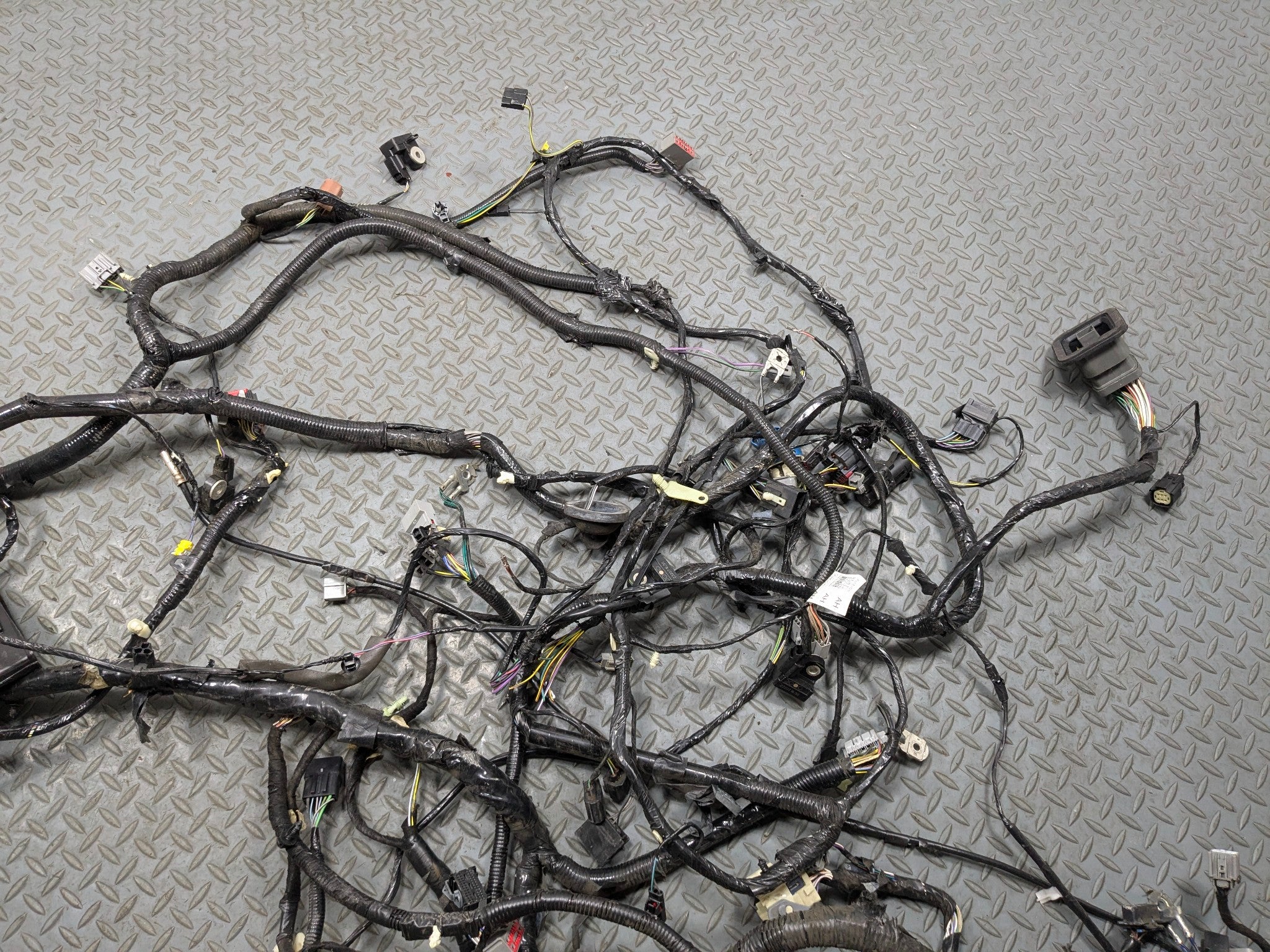 08 - 12 FORD ESCAPE OEM INTERIOR BODY WIRE WIRING HARNESS CABLE AND CONNECTOR