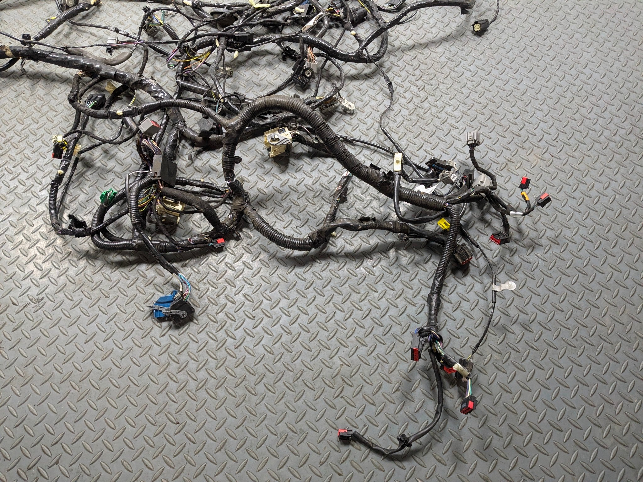 08 - 12 FORD ESCAPE OEM INTERIOR BODY WIRE WIRING HARNESS CABLE AND CONNECTOR