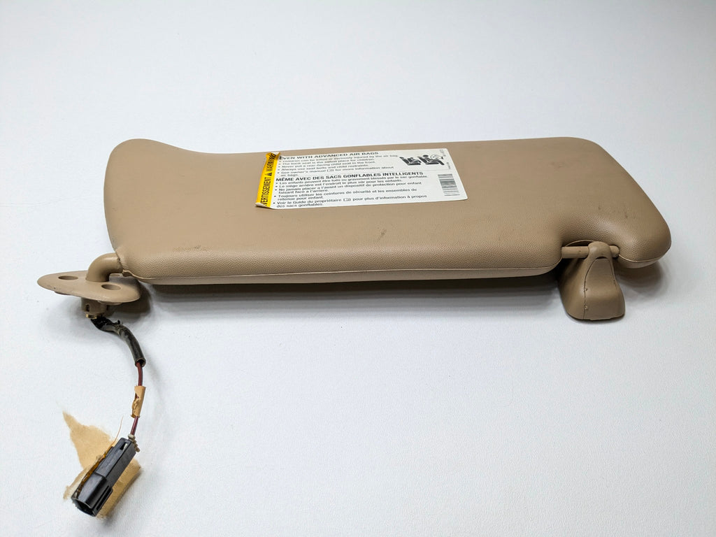 05 - 07 CADILLAC CTS OEM SUN VISOR BROWN GREY UPPER ROOF FRONT LEFT DRIVER SIDE