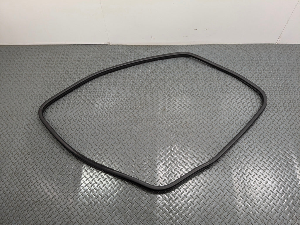 2005 - 2007 CADILLAC CTS OEM DOOR SEAL WEATHER STRIPPING RUBBER FRONT RIGHT SIDE
