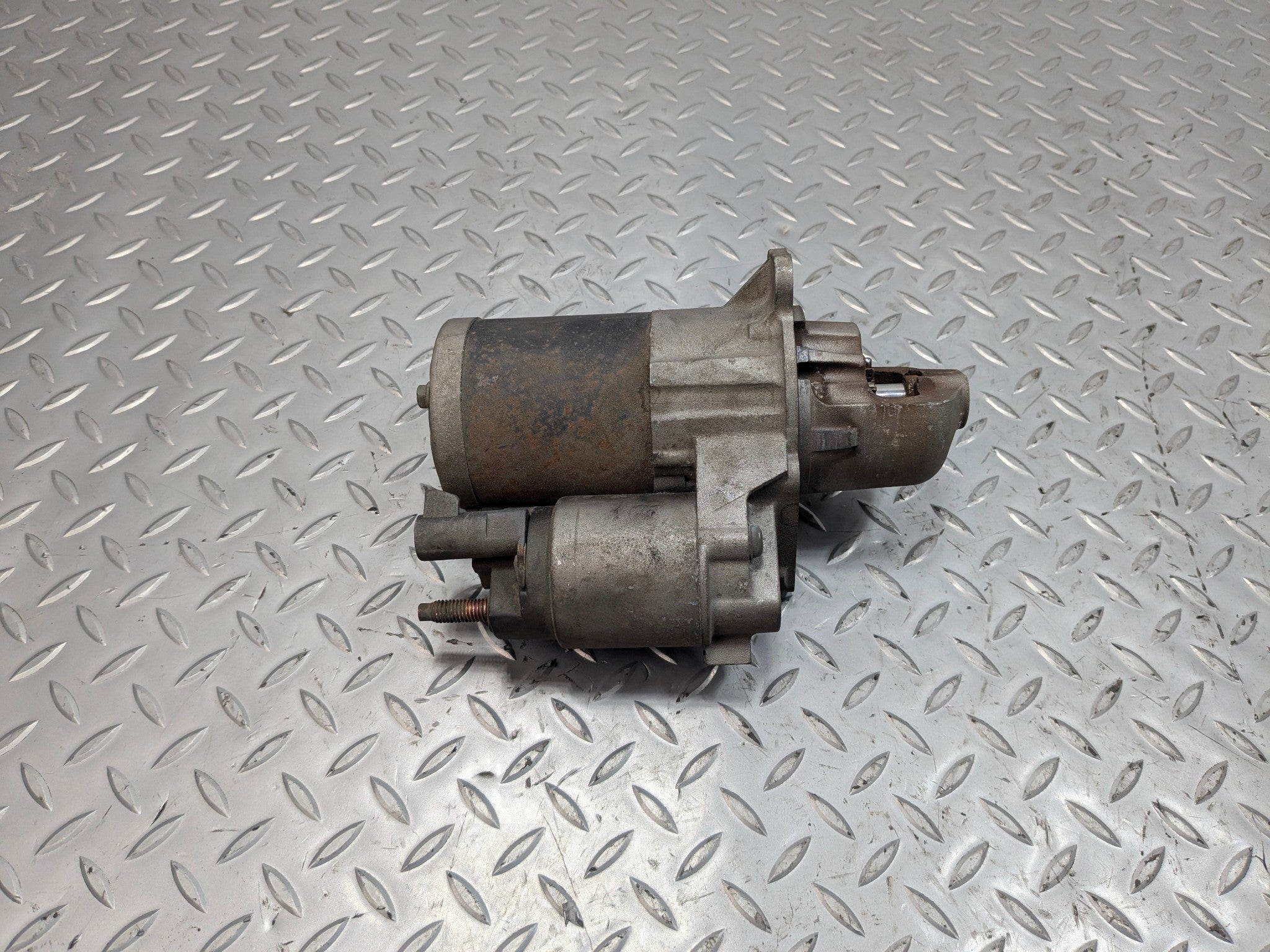 2005 - 2007 CADILLAC CTS OEM ENGINE STARTER MOTOR ASSEMBLY