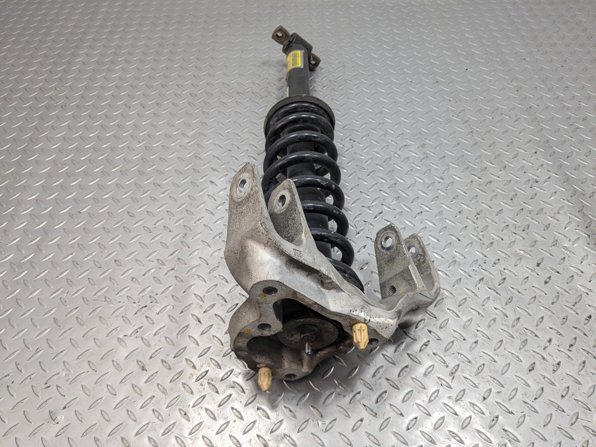 05 - 07 CADILLAC CTS OEM STRUT SHOCK ABSORBER SPRING ASSEMBLY FRONT LEFT SIDE