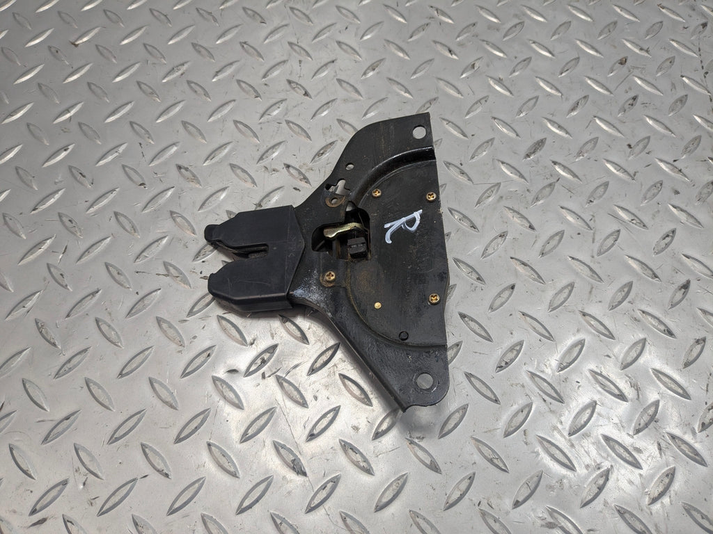 2005 - 2007 CADILLAC CTS OEM TRUNK LID LATCH LOCK RELEASE REAR ACTUATOR ASSEMBLY