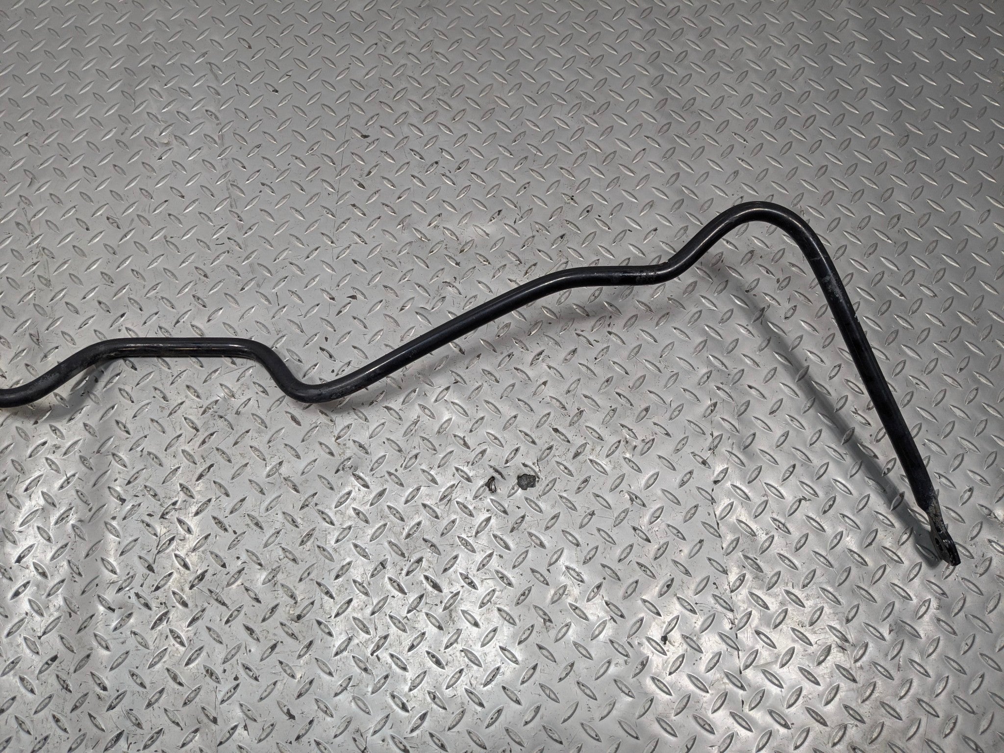 2005 - 2007 CADILLAC CTS OEM STABILIZER SWAY BAR REAR SUSPENSION ANTI ROLL ROD