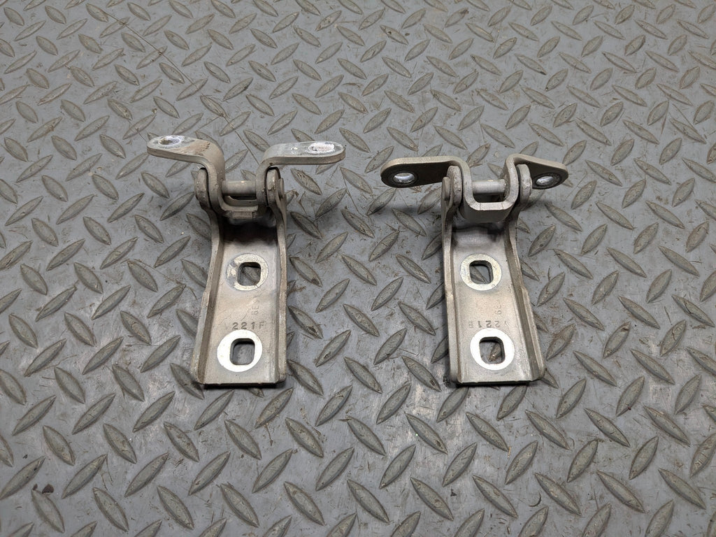 2005 - 2007 CADILLAC CTS OEM UPPER AND LOWER DOOR HINGE SET FRONT RIGHT SIDE
