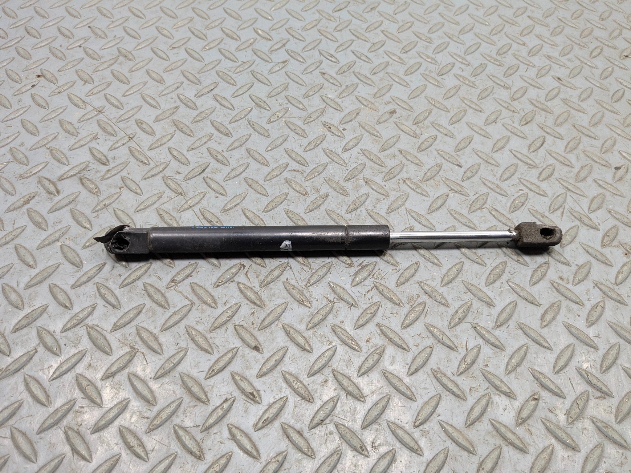 2005 - 2007 CADILLAC CTS OEM TAILGATE LIFTGATE TRUNK SUPPORT SHOCK STRUT