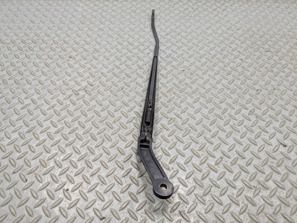 2005 - 2007 CADILLAC CTS OEM WINDSHIELD WIPER ARM FRONT RIGHT PASSENGER SIDE